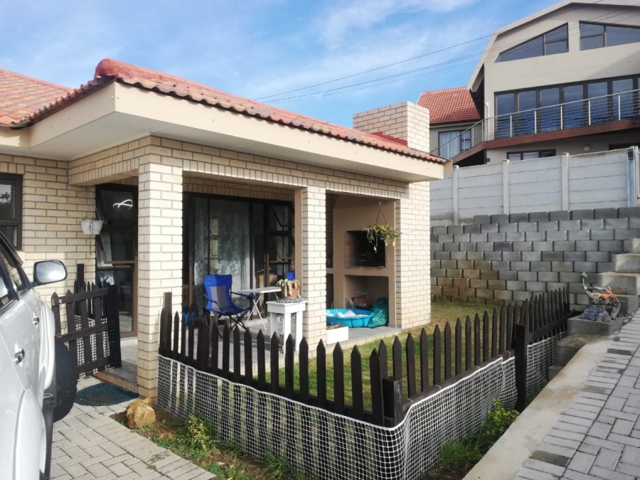 To Let 2 Bedroom Property for Rent in Dana Bay Western Cape